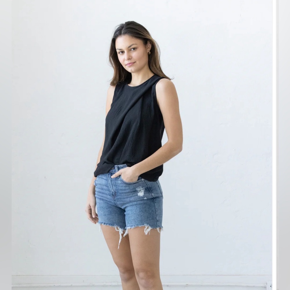 Weekend Jean Short